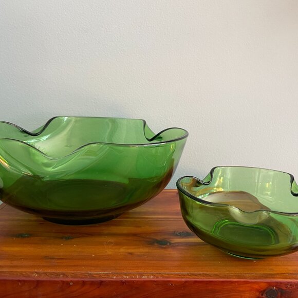 Vintage Anchor Hocking Folded Avocado Green Glass Bowls Chip & Dip Set MCM - Picture 2 of 7